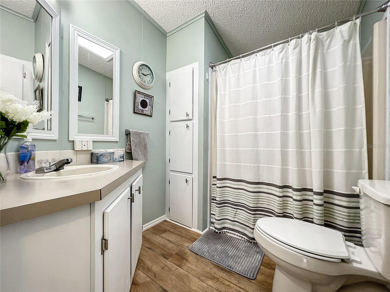 BROOKHAVEN VILLAGE FIRST ADD - Residential