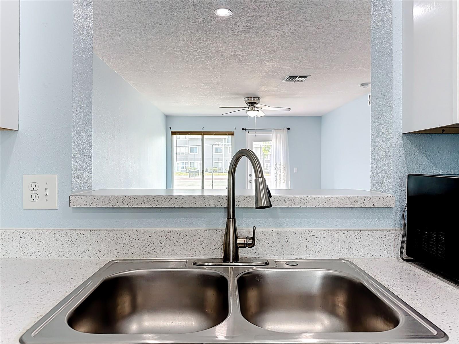 COLONIAL LANDINGS PH 05 - Residential