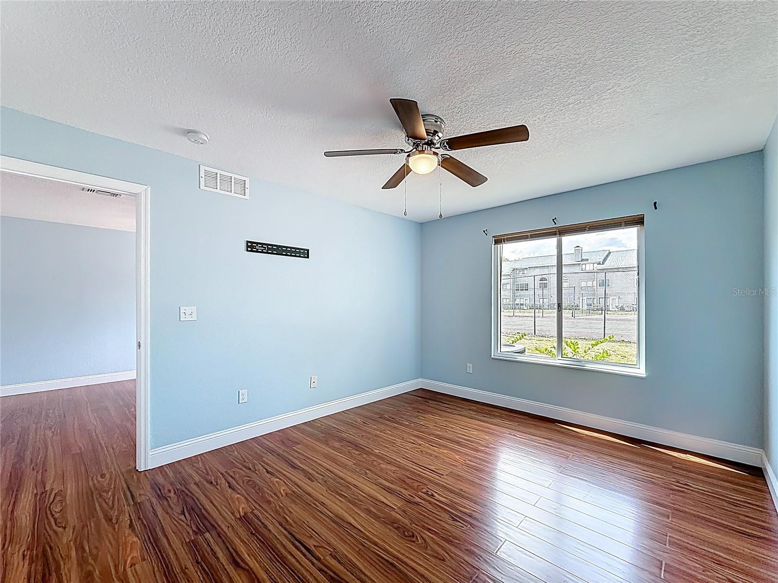 COLONIAL LANDINGS PH 05 - Residential