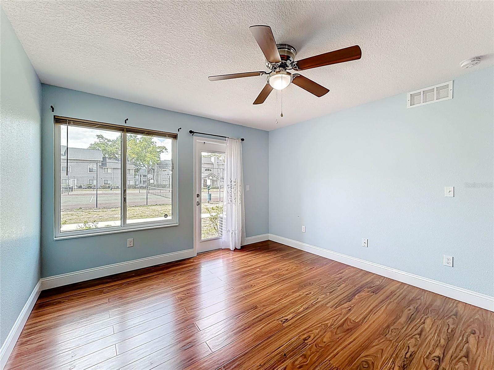 COLONIAL LANDINGS PH 05 - Residential