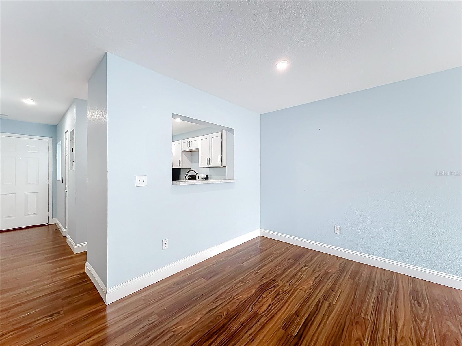 COLONIAL LANDINGS PH 05 - Residential