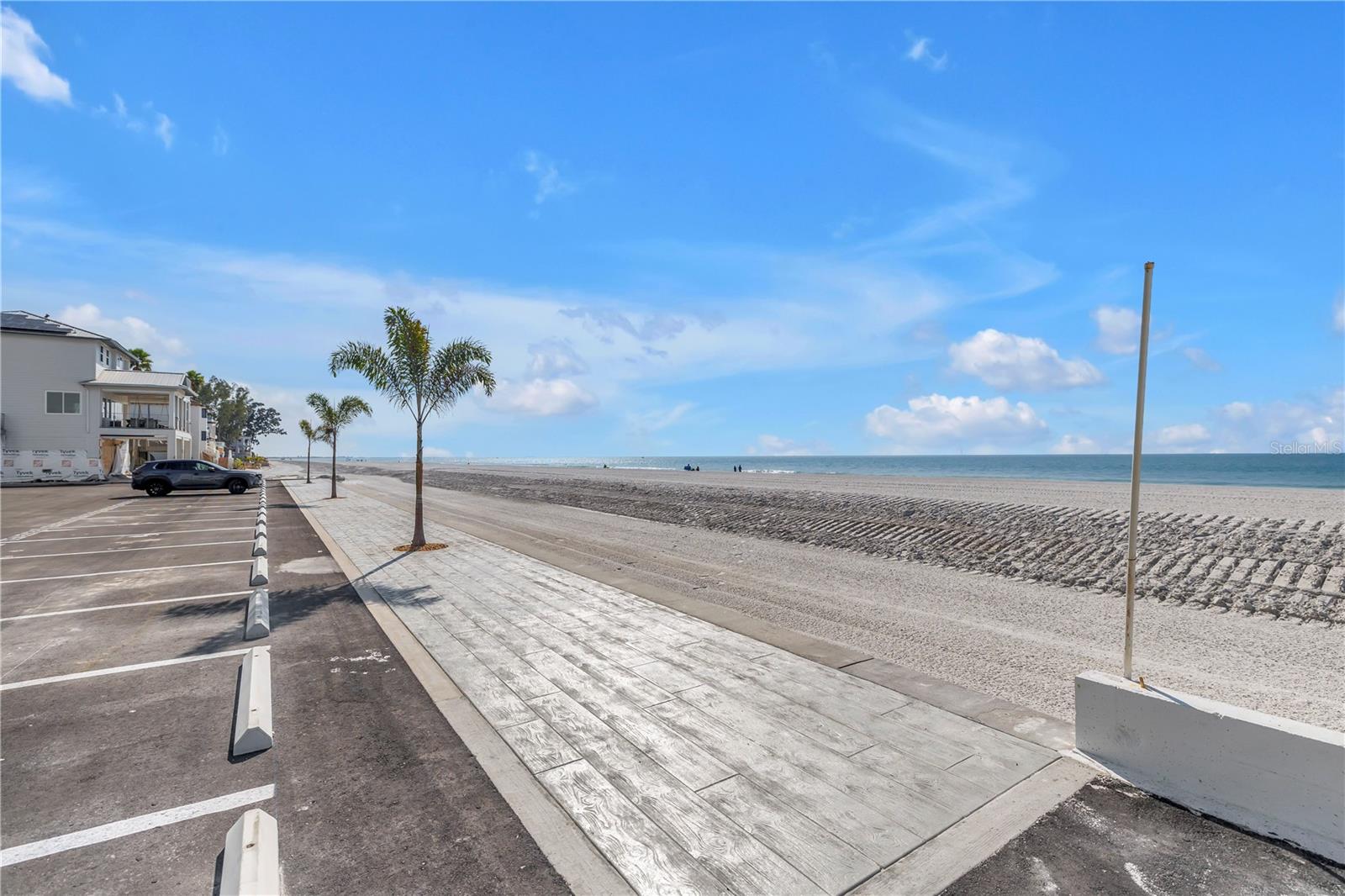 SUNSET CHATEAU CONDO - Residential