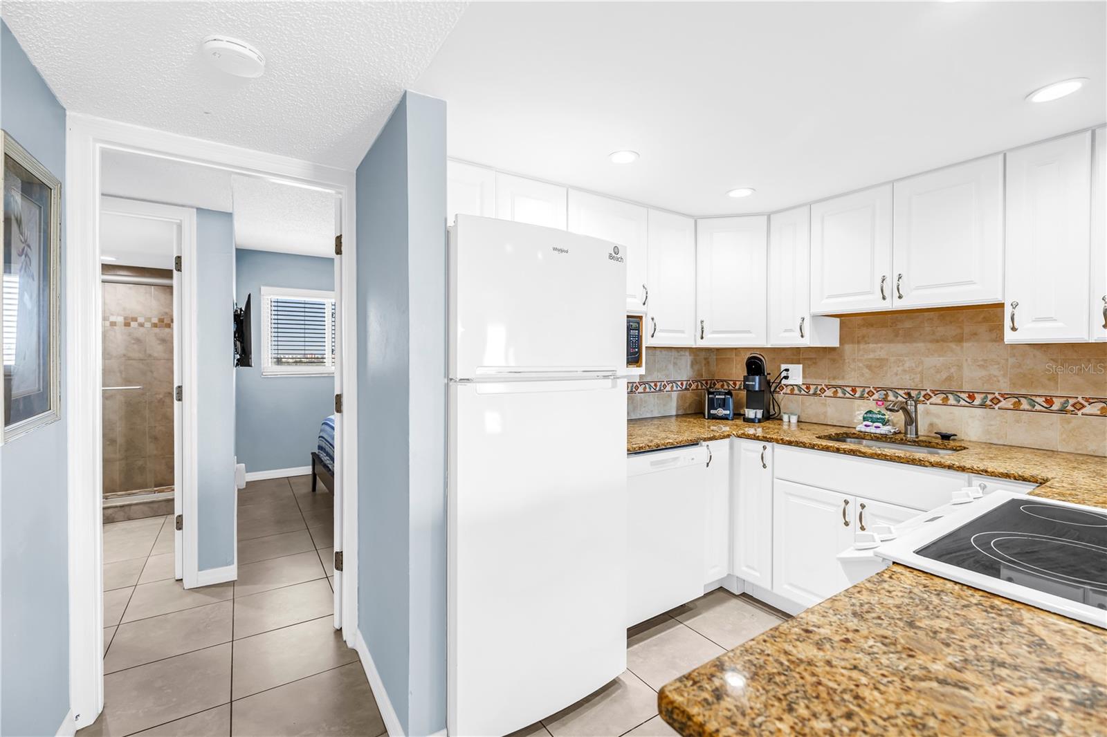 SUNSET CHATEAU CONDO - Residential