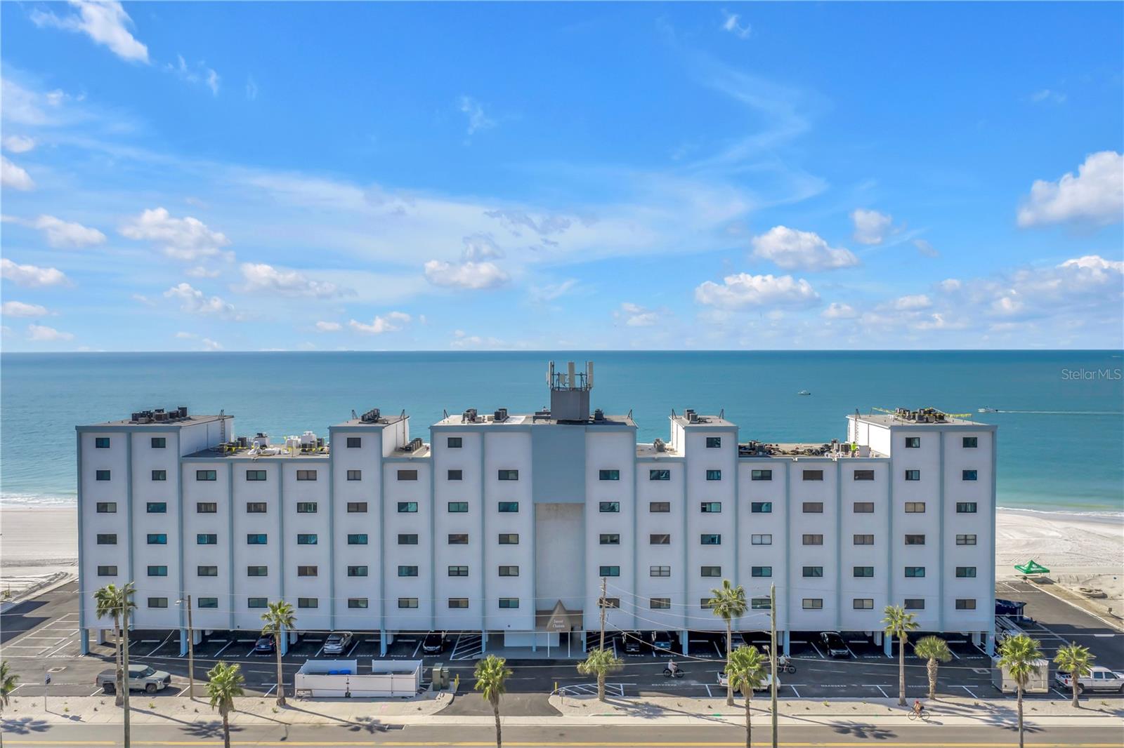 SUNSET CHATEAU CONDO - Residential