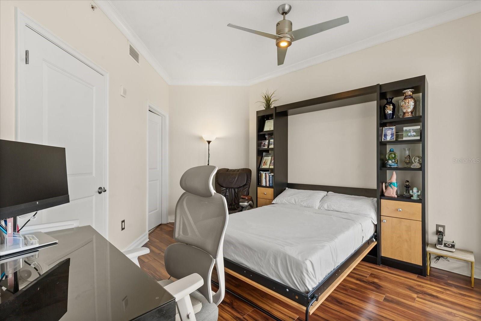 TOWERS OF CHANNELSIDE CONDOMIN - Residential