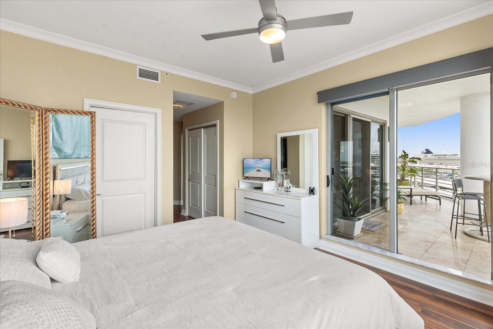 TOWERS OF CHANNELSIDE CONDOMIN - Residential