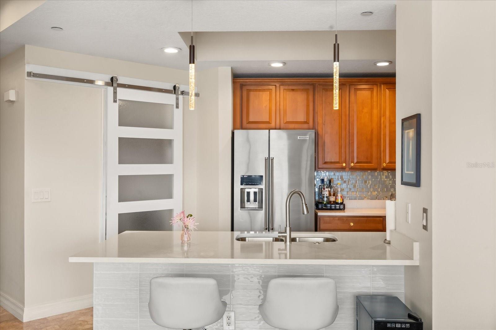 TOWERS OF CHANNELSIDE CONDOMIN - Residential