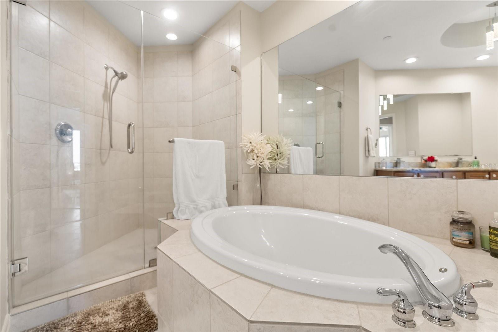 TOWERS OF CHANNELSIDE CONDOMIN - Residential