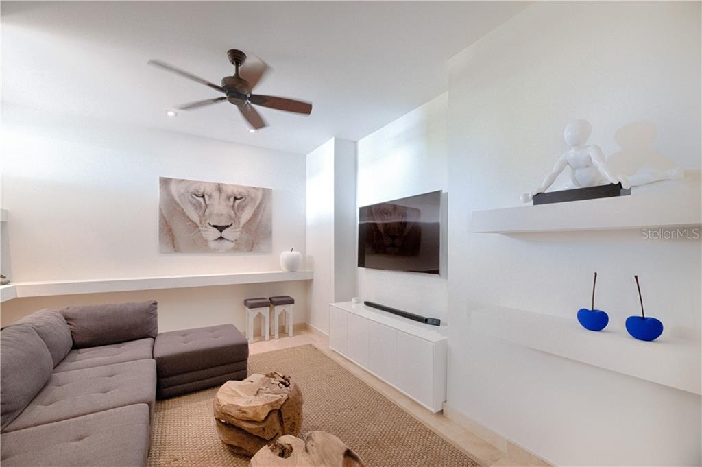 DORADO BEACH - Residential