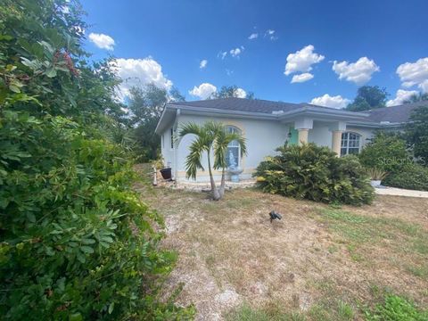 A home in NORTH PORT