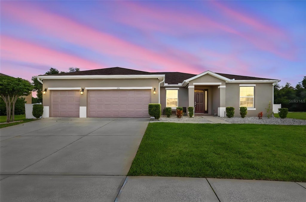 Photo of 1346 Lake Baton Drive, Deltona, FL 32725 (MLS # V4949722)