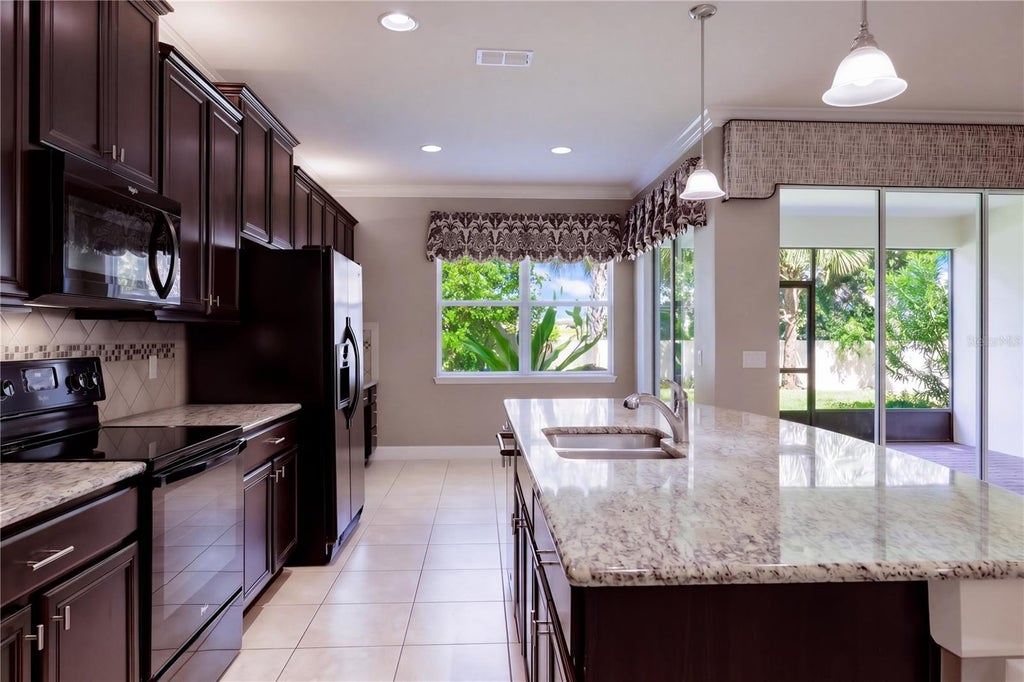 Photo of 11843 Padua Lane, Orlando, FL 32827 (MLS # S5159481)