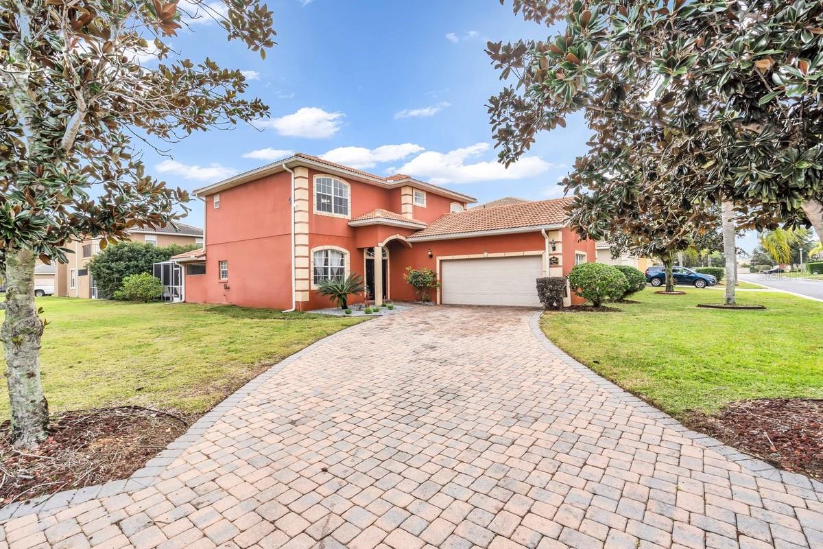 HONEY, STOP THE CAR — THIS IS THE ONE!
Located in the resort-style gated community of Vista Park, this Mediterranean-inspired 6-bedroom, 4-bath home stands out in the heart of the Disney vacation area, right on the border of Davenport and Kissimmee.
This residence offers two expansive master suites (one downstairs and one upstairs) plus an additional owner’s suite—ideal for multi-generational living, hosting extended family, or maximizing income potential for short-term rentals.
Highlights of this home:
Gourmet Kitchen – Granite countertops, stainless steel appliances, and a large rotating island make meal prep and entertaining effortless, whether for family gatherings or Airbnb guests.
Private Pool & Screened Lanai – Enjoy Florida living year-round with your own oasis, perfect for morning coffee, sunset views, or vacation-style relaxation without leaving home.
Tile Roof & 6-Car Driveway – Premium durability and rare parking capacity that add long-term value and convenience for homeowners or rental guests.
Three Owner’s Suites – Spa-like bathrooms and walk-in closets create unmatched comfort, privacy, and flexibility compared to standard floorplans.
Open-Concept Layout – Flooded with natural light, this design enhances daily living and provides the perfect backdrop for entertaining.
Minutes from Disney World, Universal Studios, Champions Gate, Margaritaville, Premium Outlets, and countless dining options, the location offers both convenience and strong rental demand.
Whether you’re seeking a family retreat or a cash-flowing short-term rental investment, this home delivers it all. (Furnishings available separately upon request. HOA permits short-term rentals.)
Don’t miss out on this incredible opportunity to own in one of Central Florida’s most desirable gated communities!