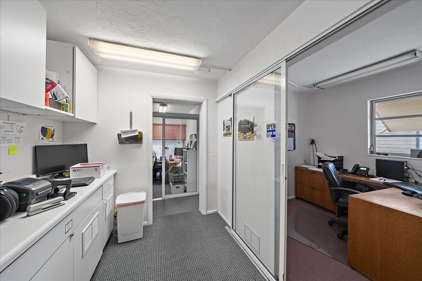 SARASOTA SPGS - Commercial Sale