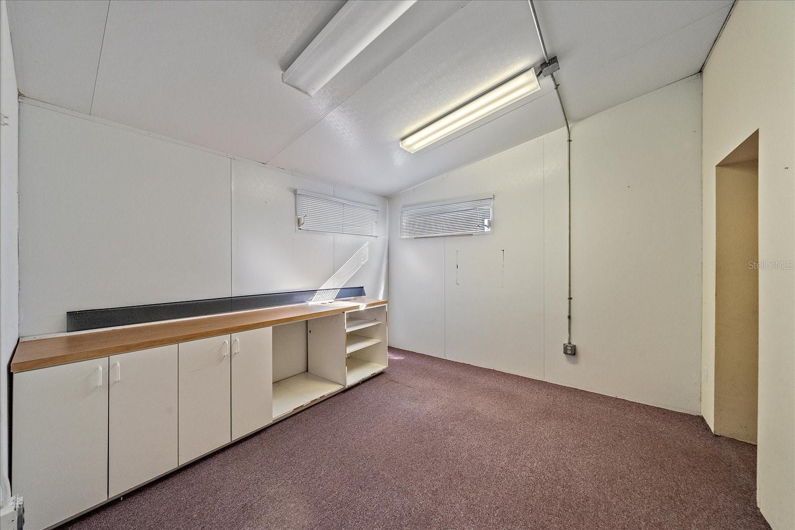 SARASOTA SPGS - Commercial Sale