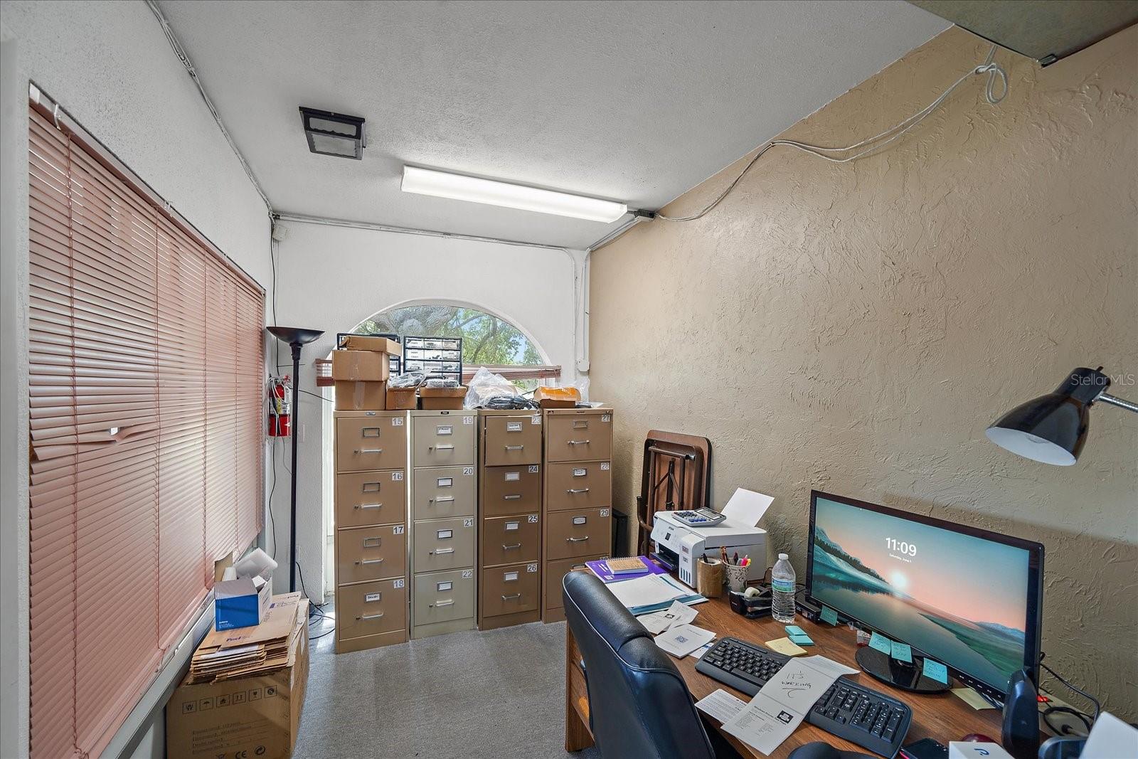 SARASOTA SPGS - Commercial Sale