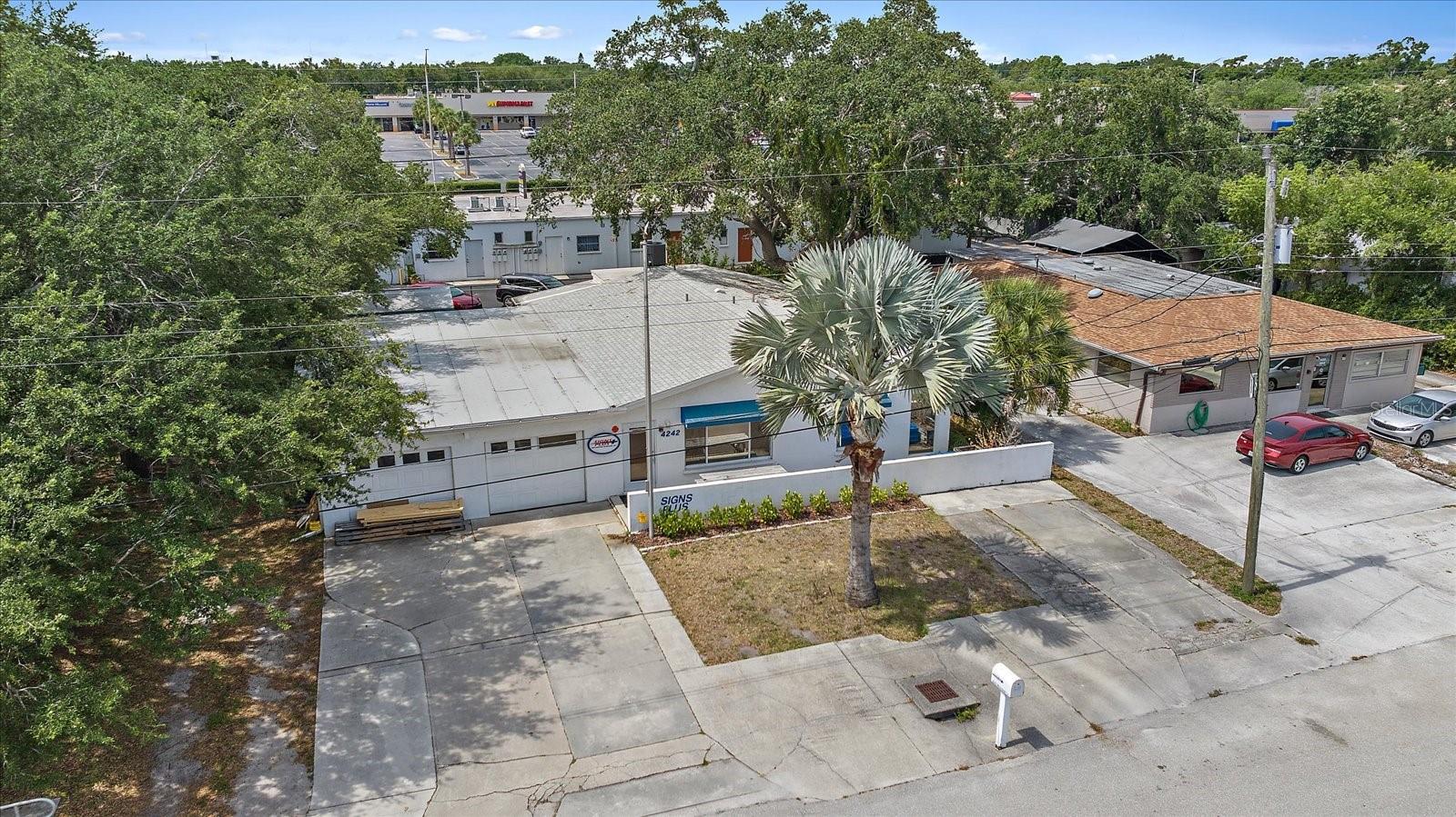 4242 MCINTOSH LANE