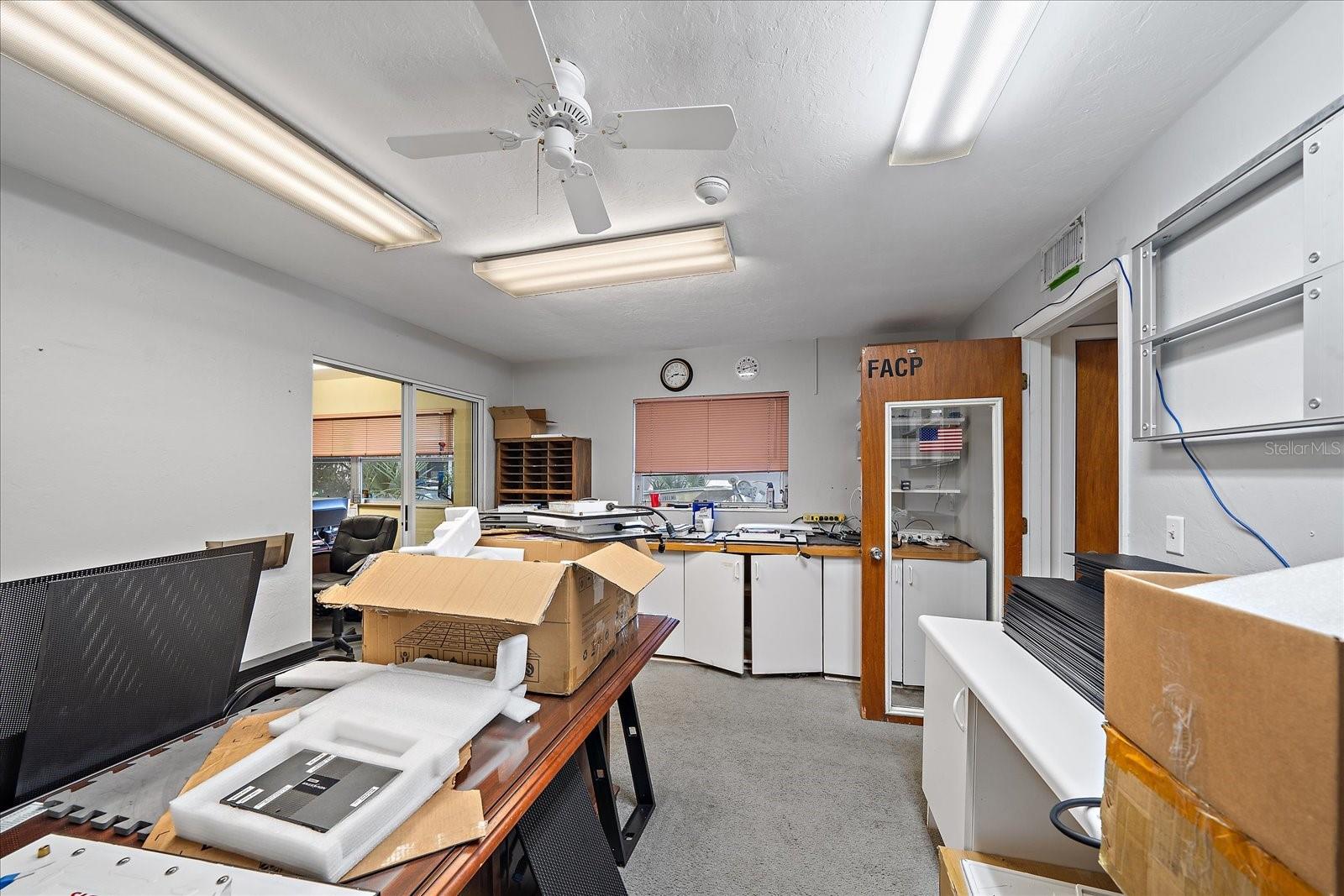 SARASOTA SPGS - Commercial Sale