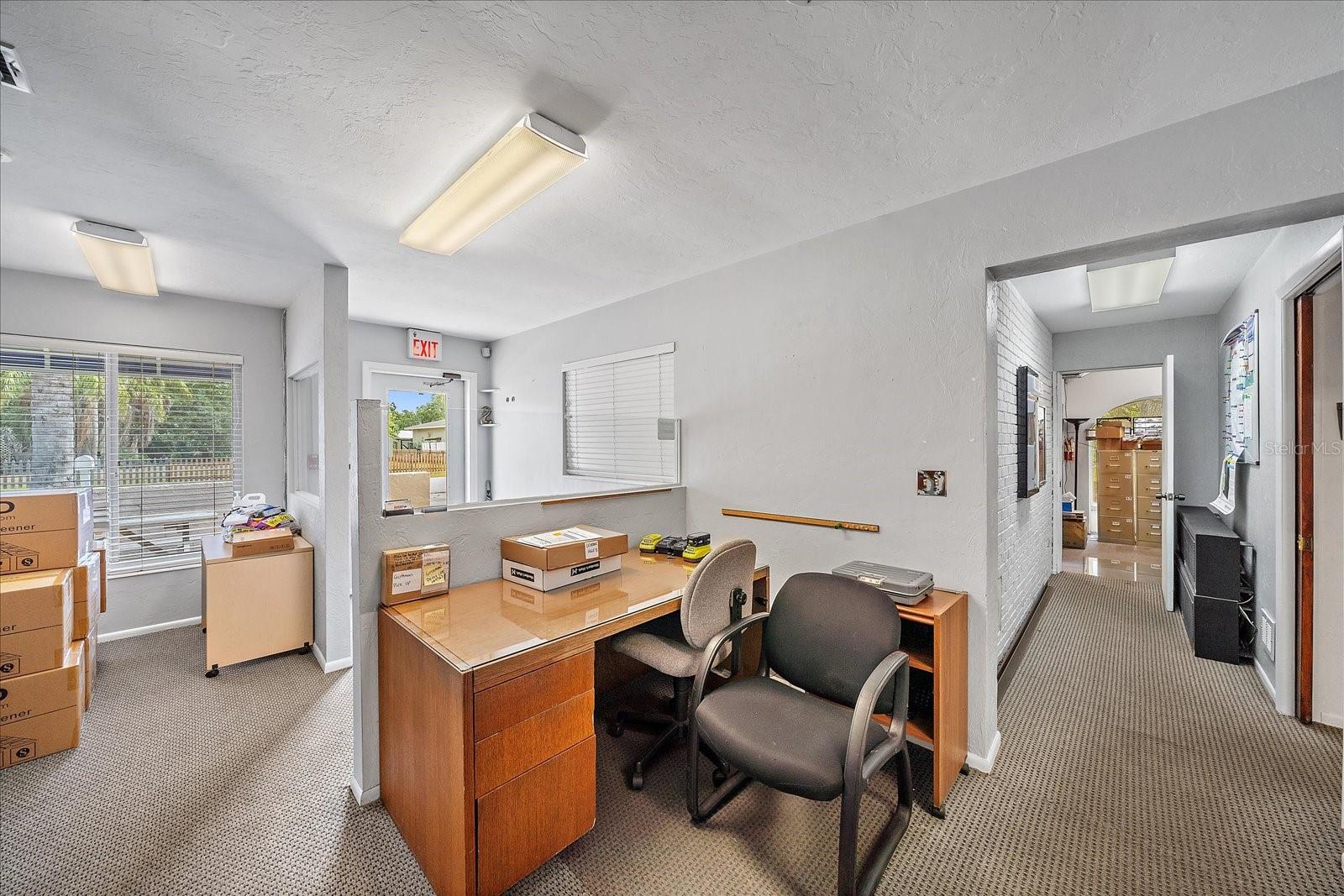 SARASOTA SPGS - Commercial Sale