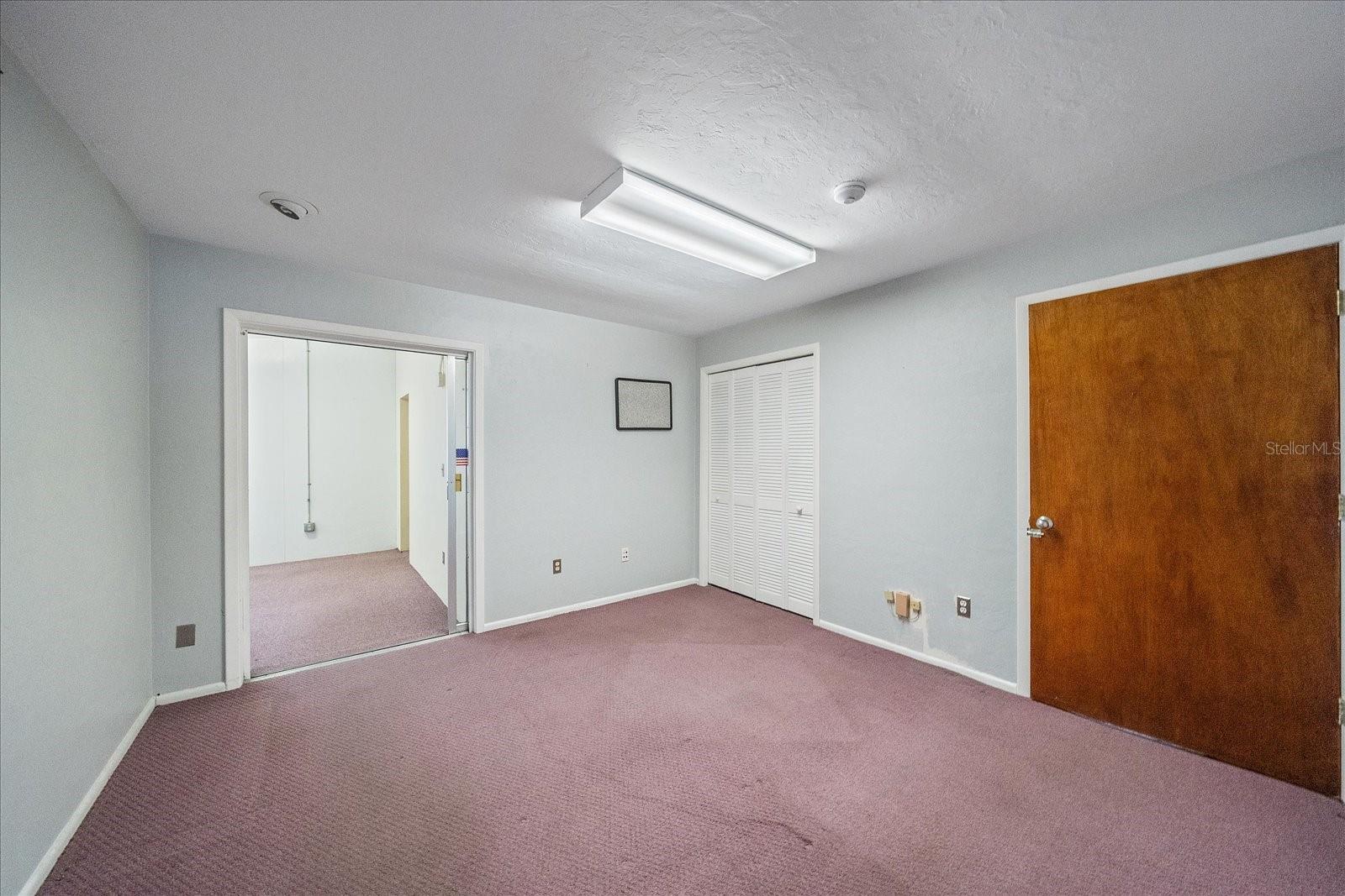 SARASOTA SPGS - Commercial Sale