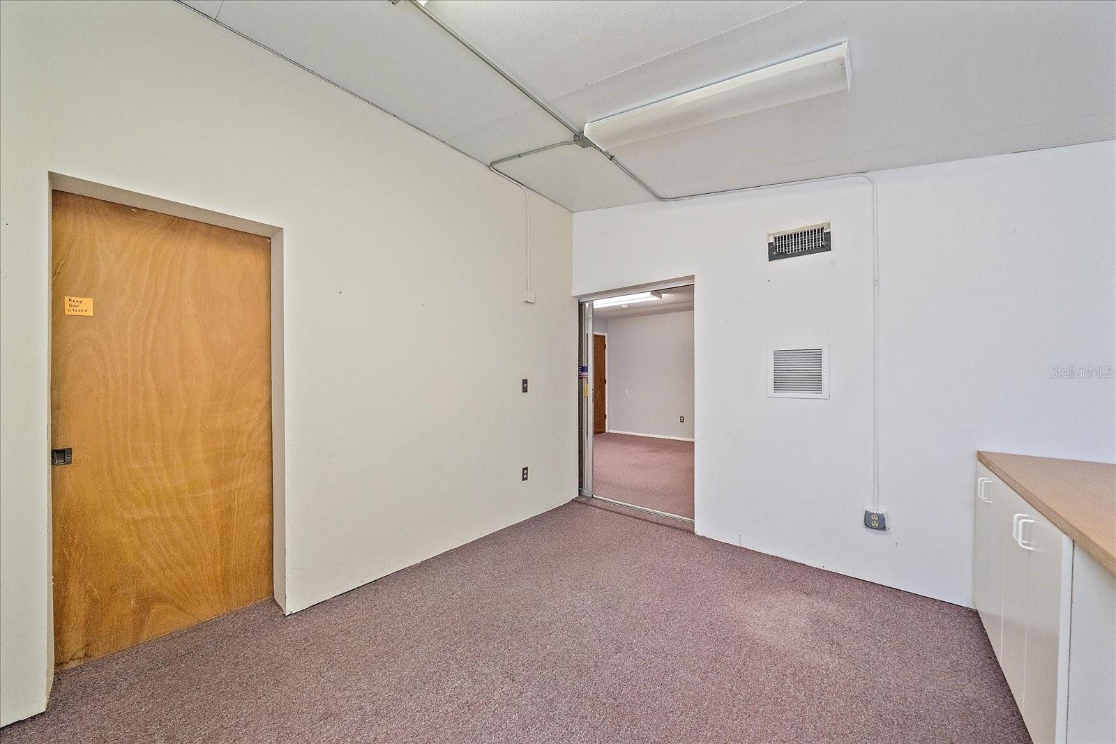 SARASOTA SPGS - Commercial Sale