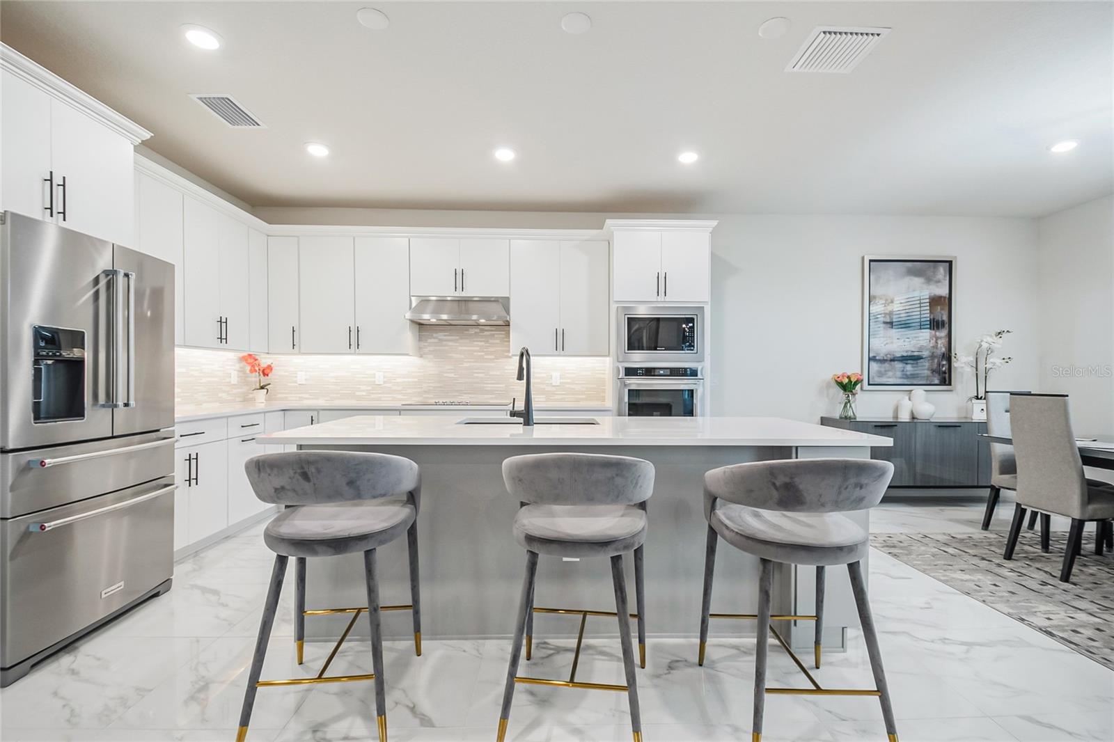 EVERBE PH 1C - Residential