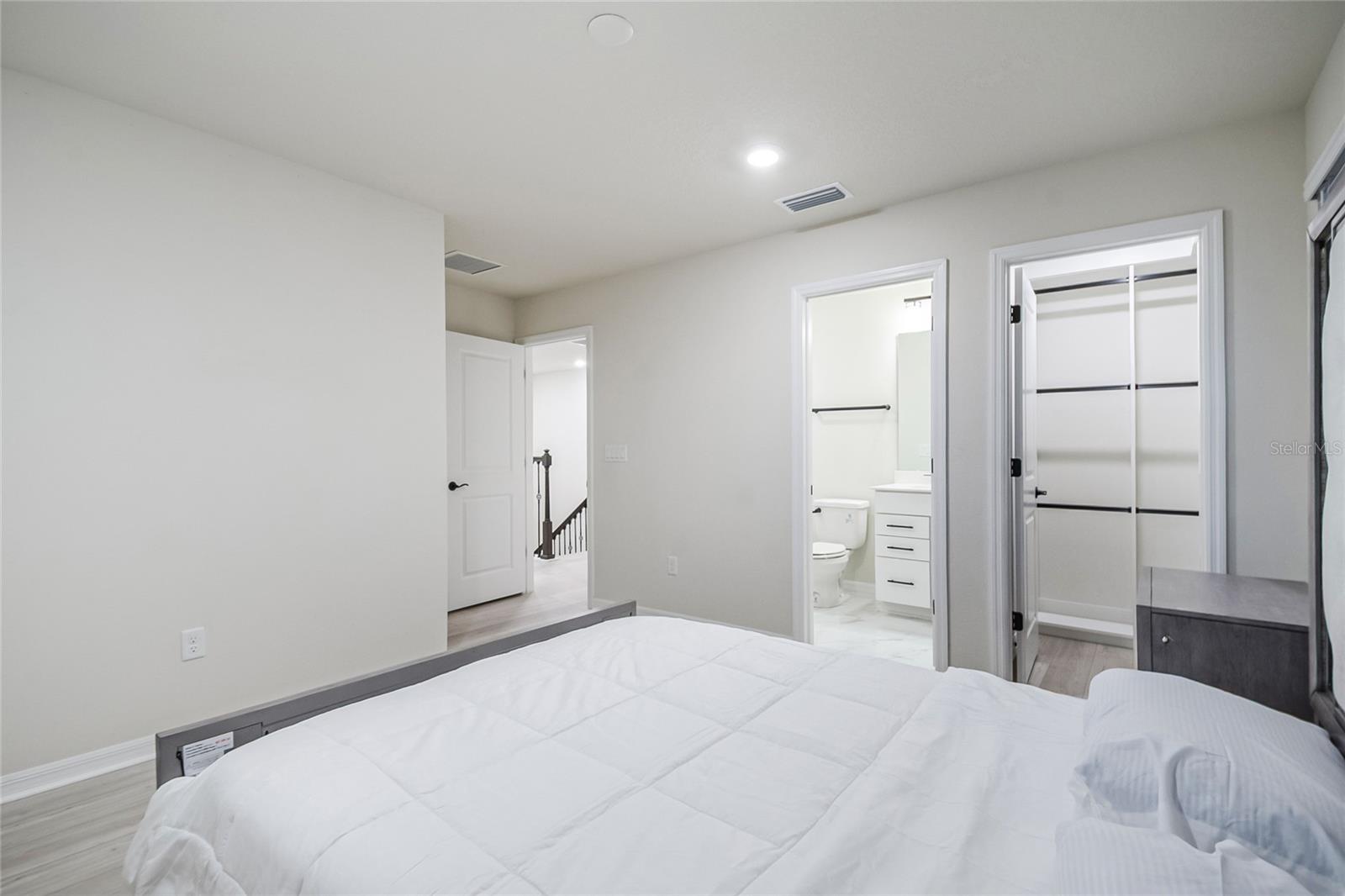 EVERBE PH 1C - Residential