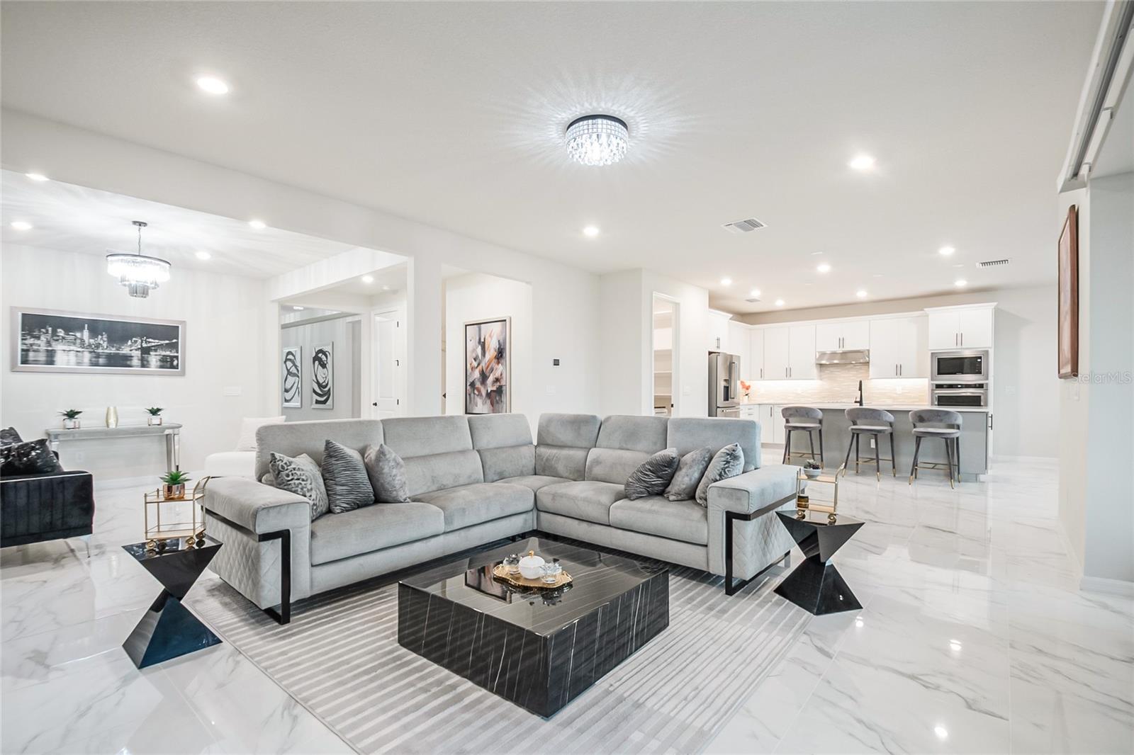 EVERBE PH 1C - Residential