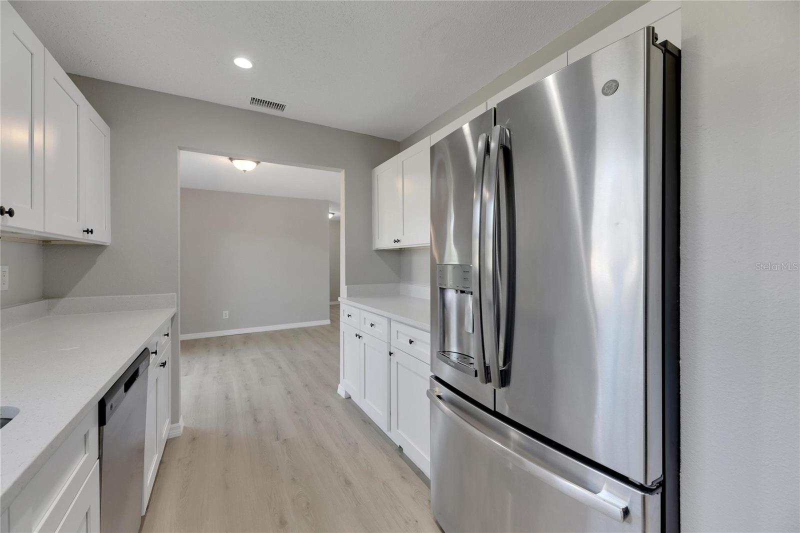 APOLLO BEACH UNIT ONE PT ONE - Residential Lease