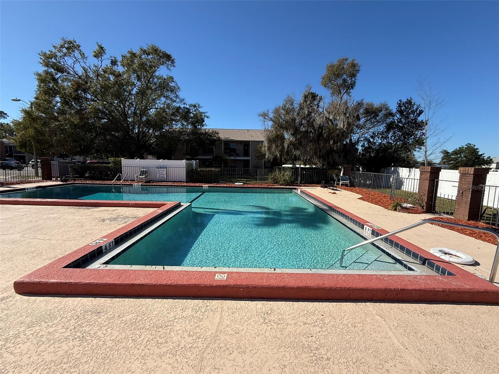 GLENDALE VILLAS A CONDO - Residential Lease