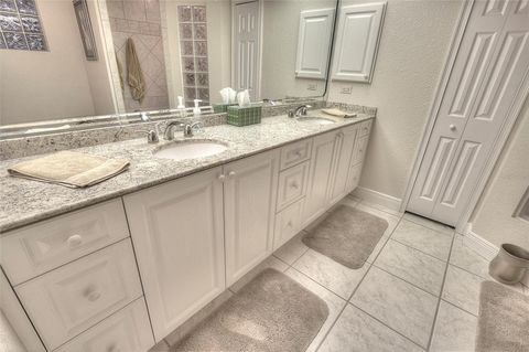 A home in PUNTA GORDA