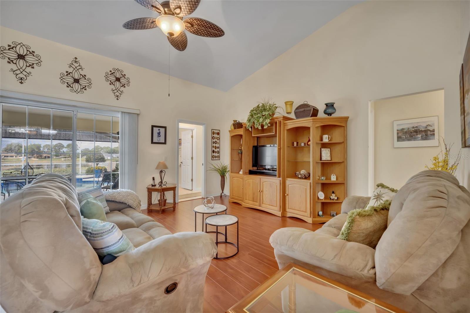 DELTONA LAKES UNIT 40 - Residential