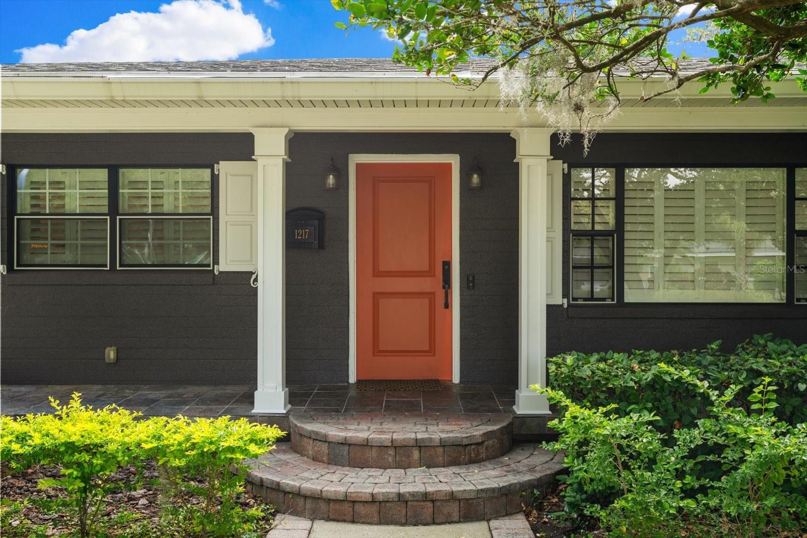 1217 READING DRIVE