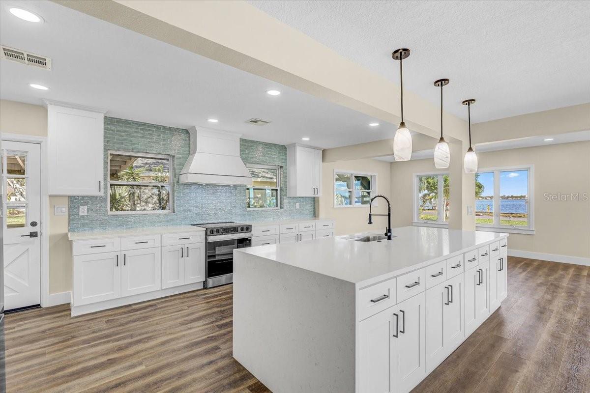 RIO VISTA - Residential