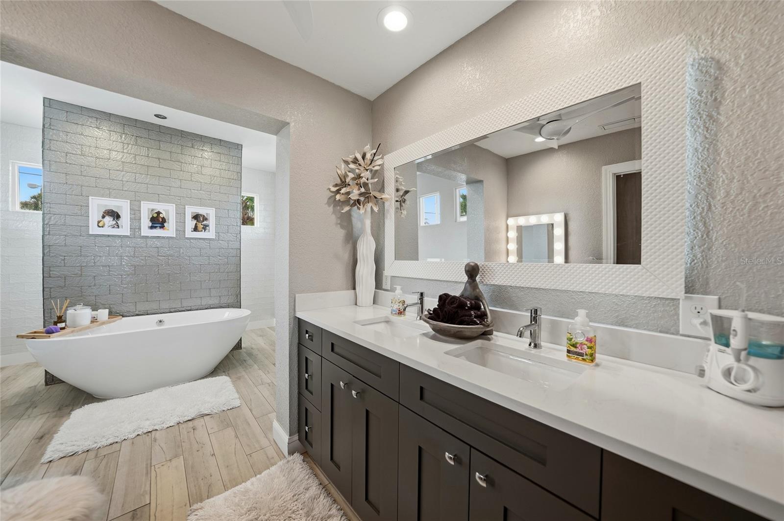 PUNTA GORDA ISLES SEC 05 - Residential