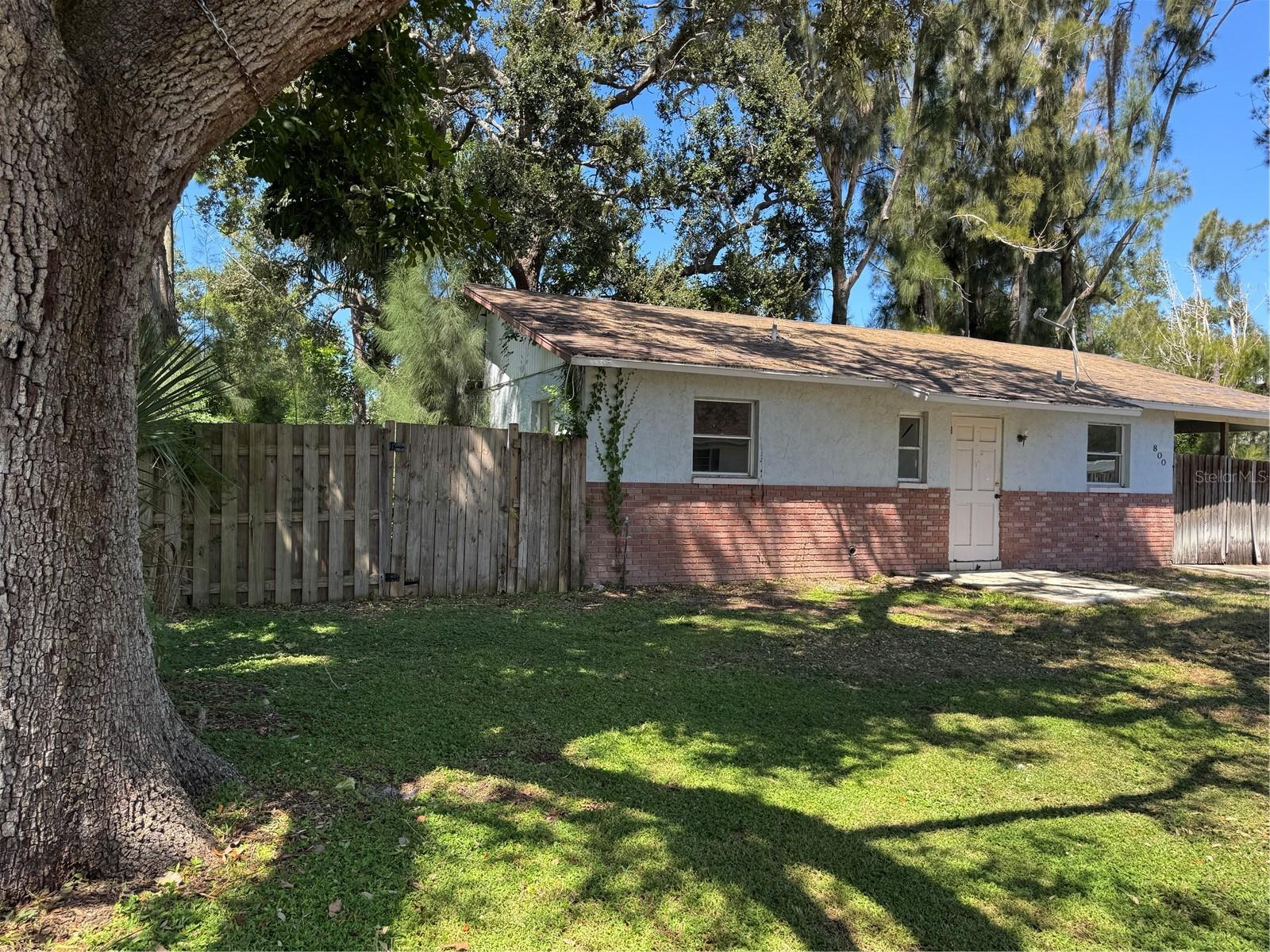 800 S JEFFERSON AVENUE