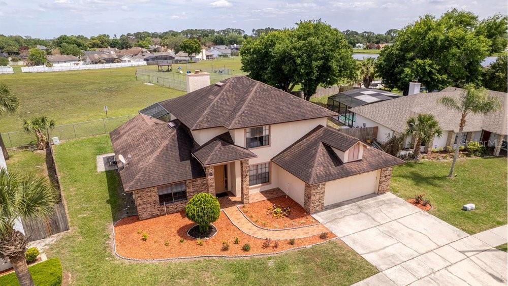 WHISPER LAKES - Residential