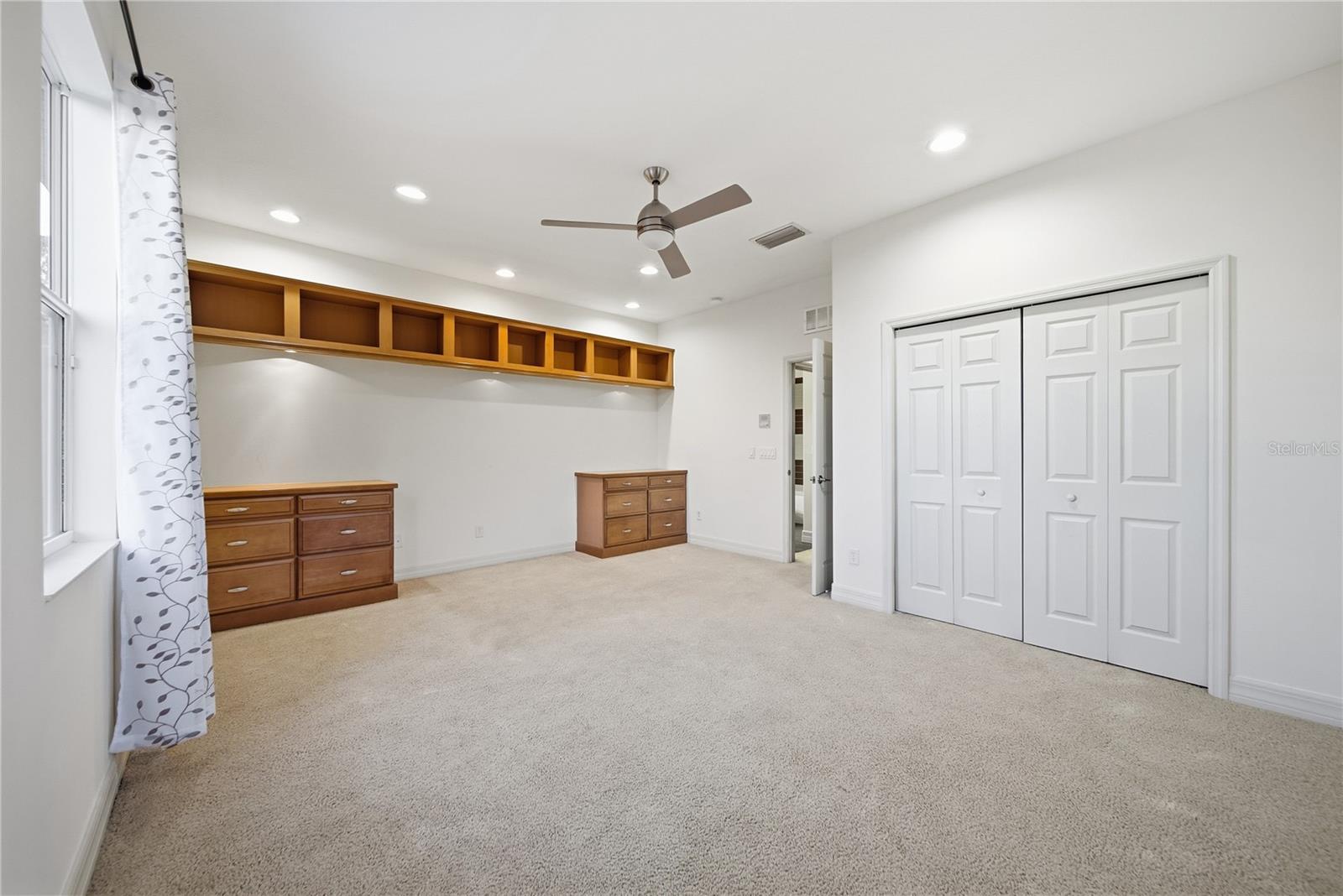 BASSET CREEK ESTATES PH 1 - Residential Lease