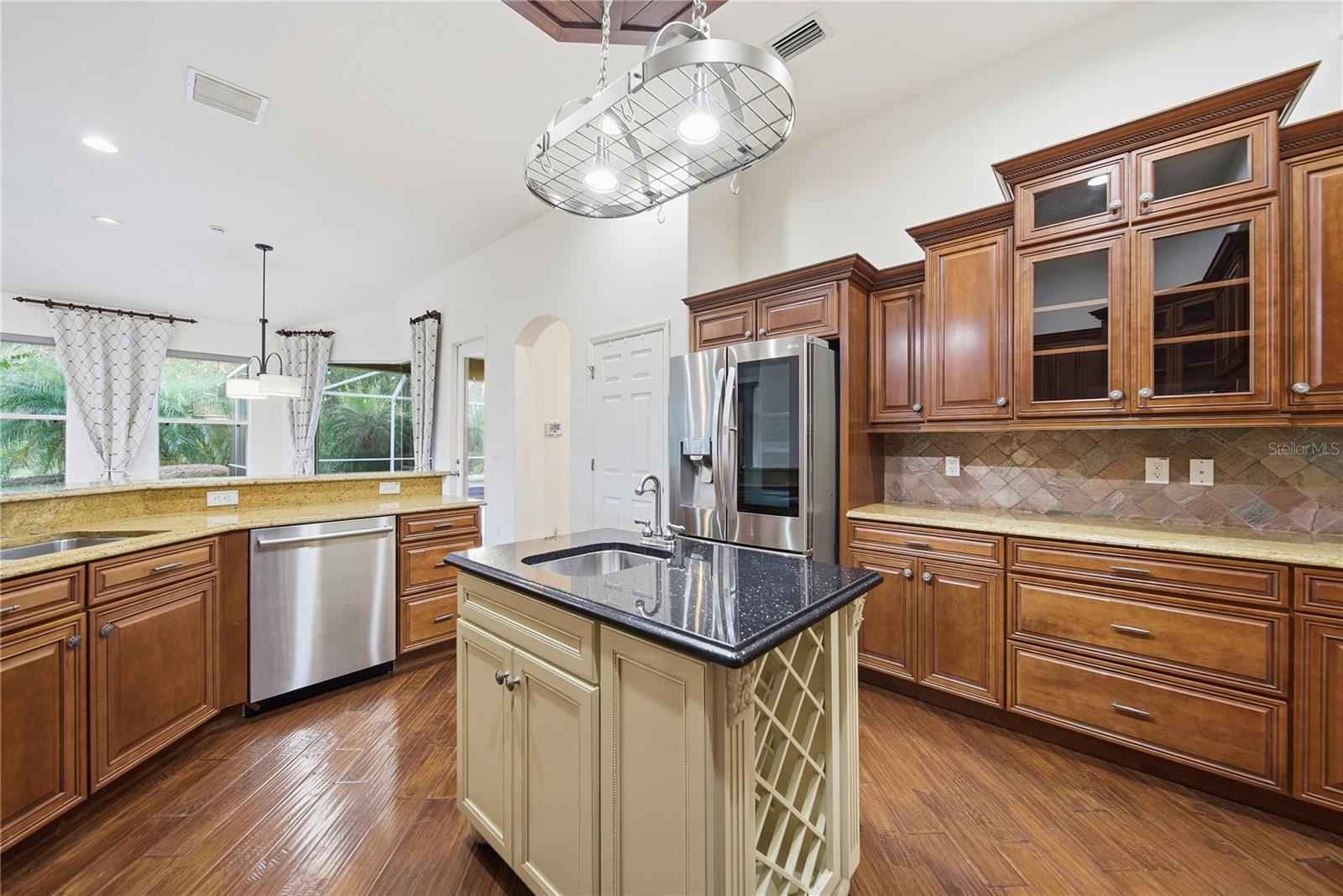 BASSET CREEK ESTATES PH 1 - Residential Lease