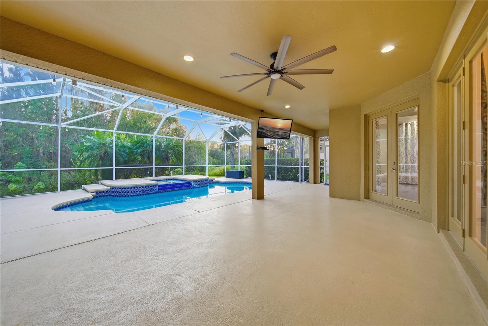 BASSET CREEK ESTATES PH 1 - Residential Lease