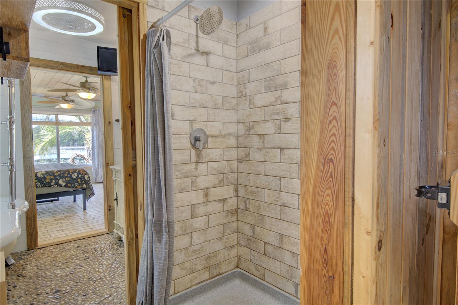 LAND O LAKES UNIT 02 - Residential