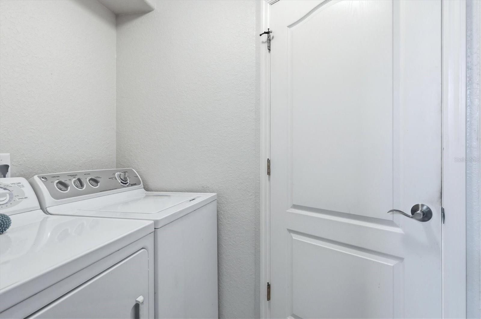 WARM MINERAL SPGS - Residential