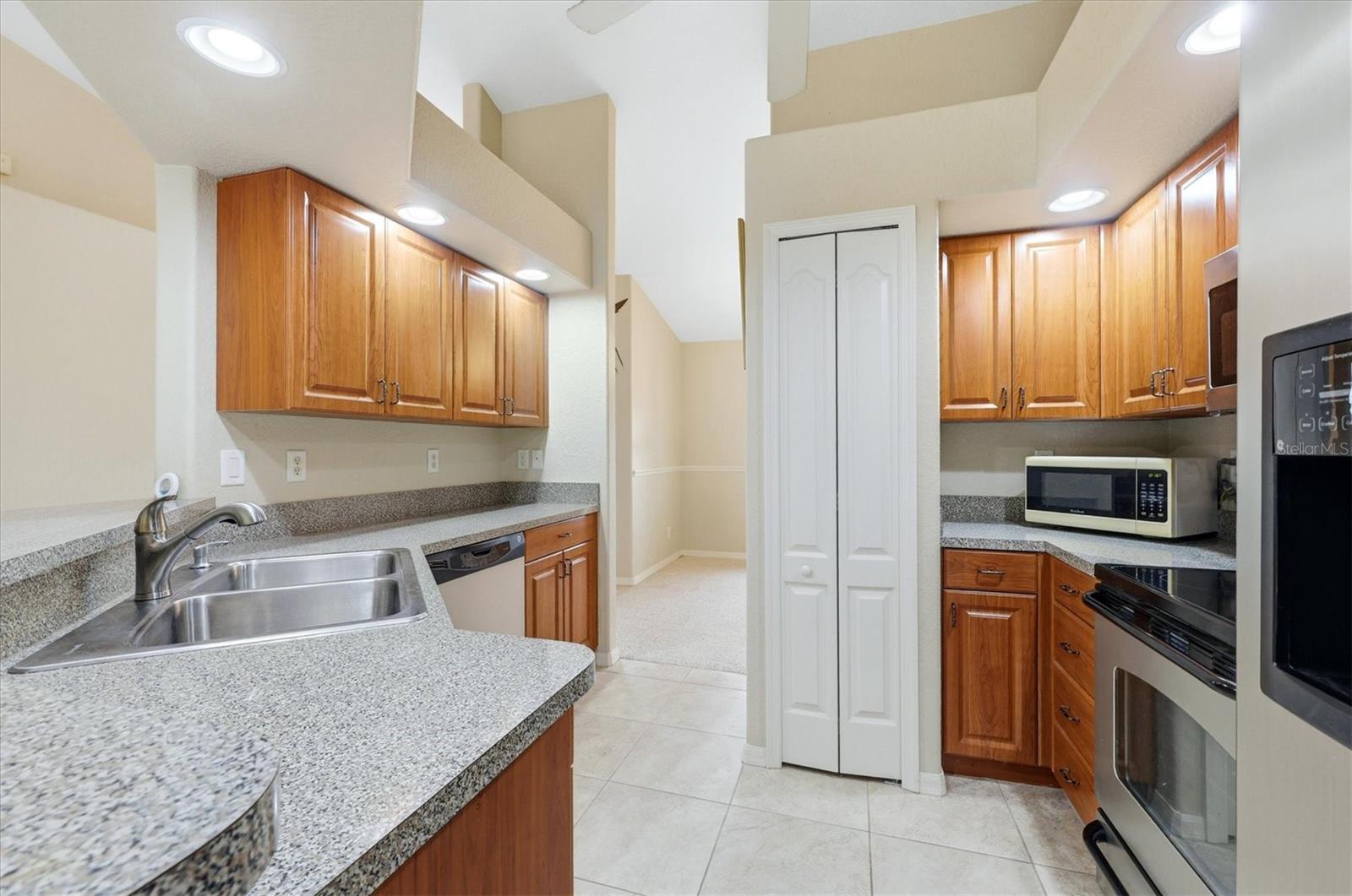 WARM MINERAL SPGS - Residential