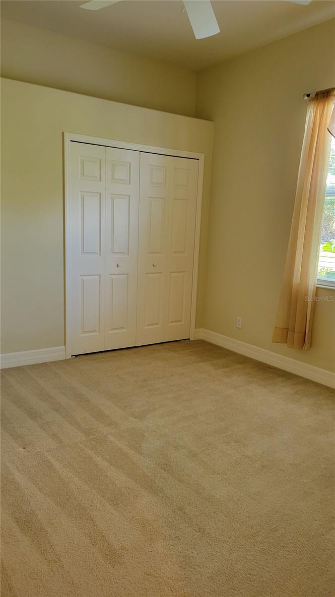 HAMMOCKS UNIT 1 - Residential Lease