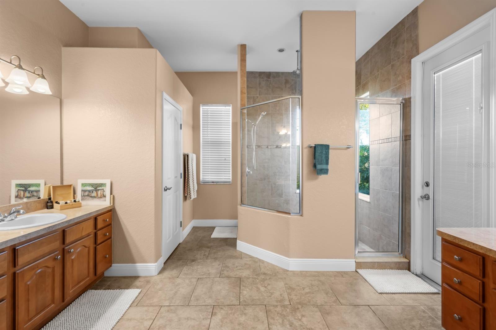 SPRING HILL UNIT 10 - Residential