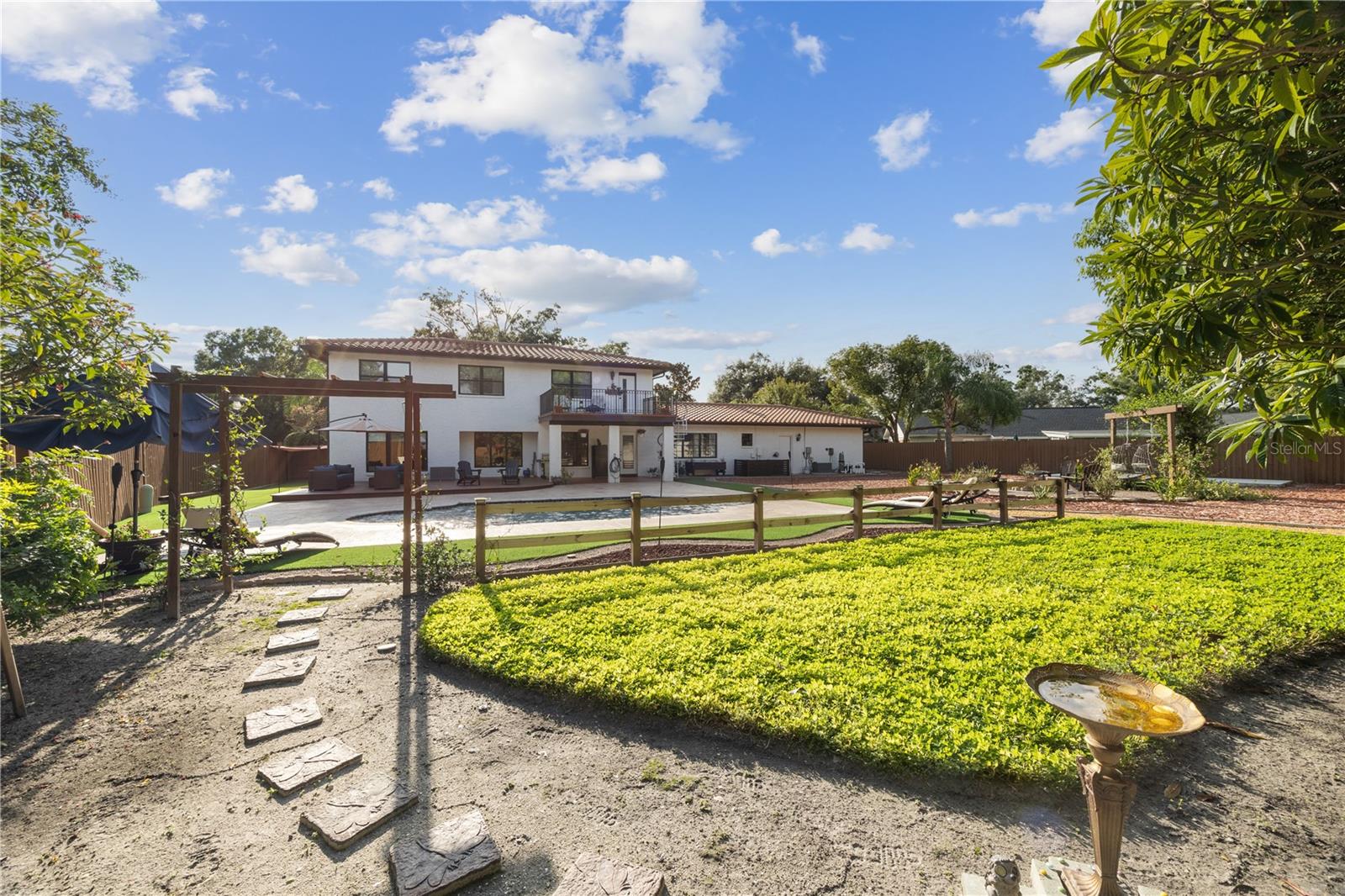 TEMPLE TERRACE ESTATES REP - Residential