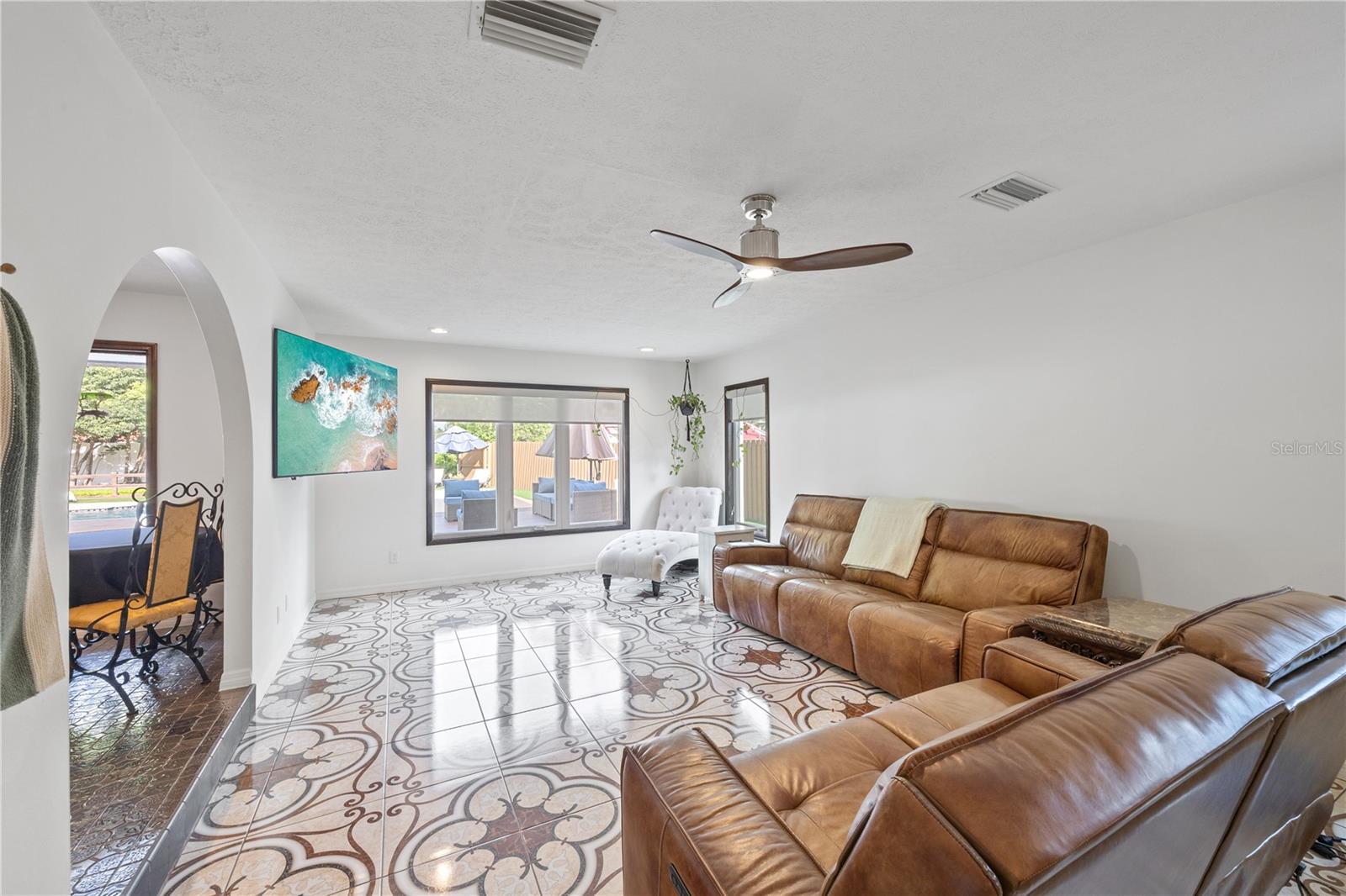 TEMPLE TERRACE ESTATES REP - Residential