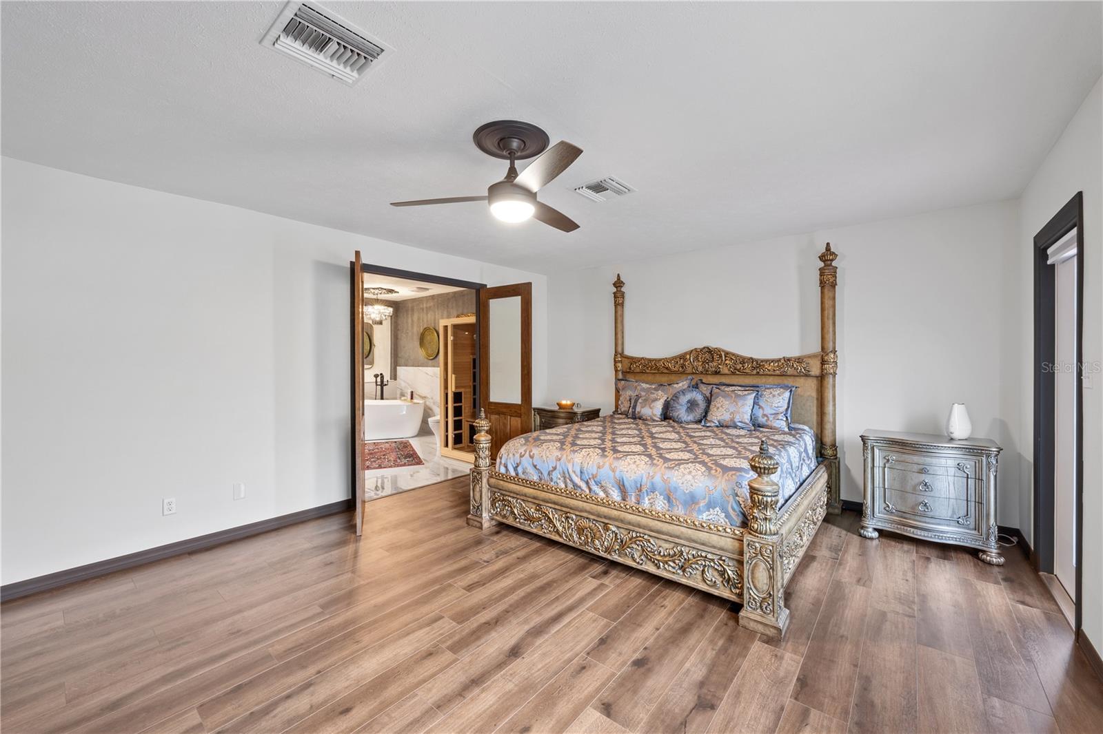 TEMPLE TERRACE ESTATES REP - Residential