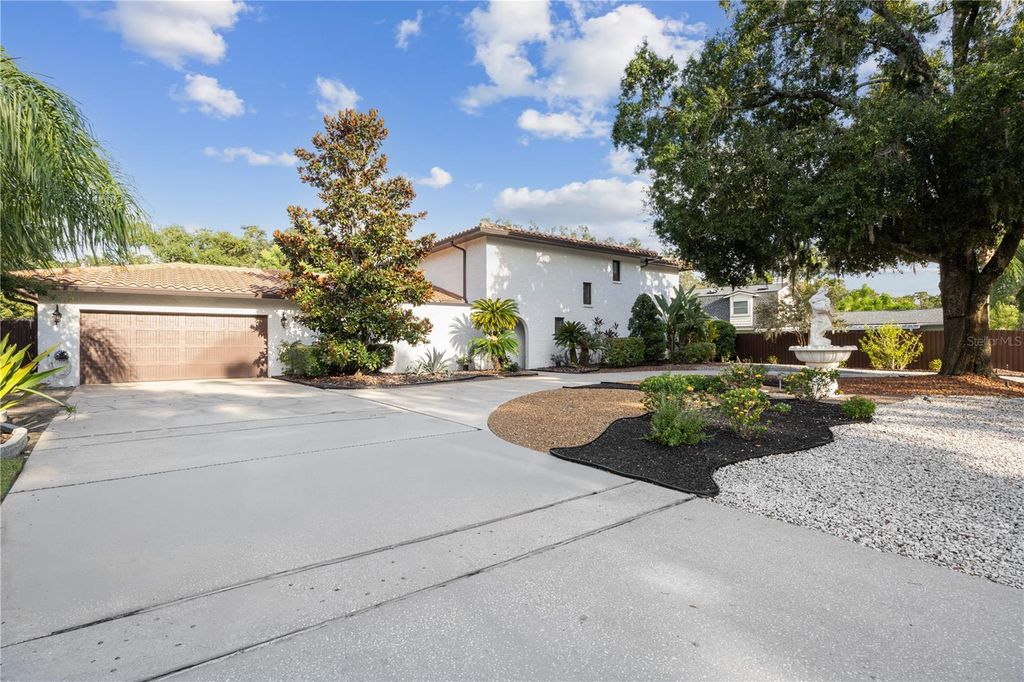 Photo of 403 Weeburn Road, Temple Terrace, FL 33617 (MLS # TB8423568)