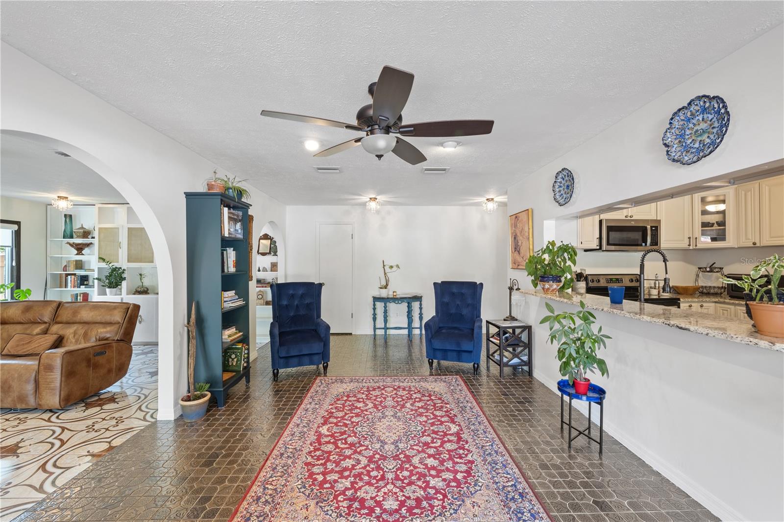 TEMPLE TERRACE ESTATES REP - Residential